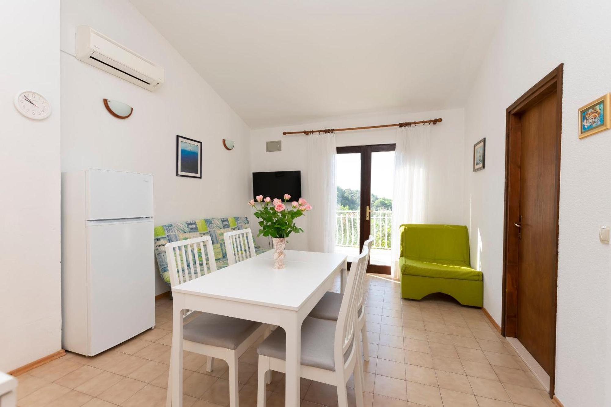 Apartments Marija Donji Okrug  Extérieur photo