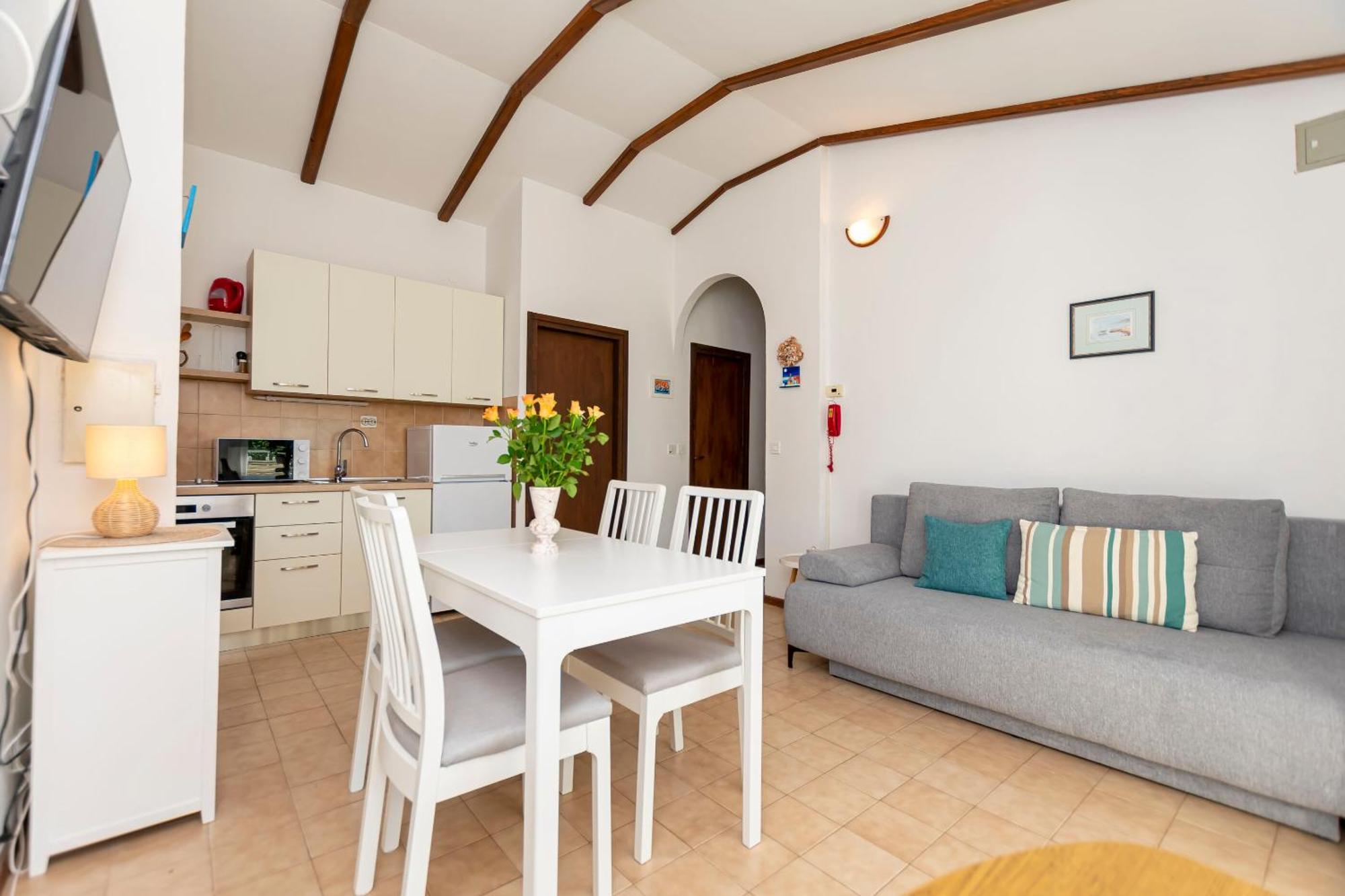 Apartments Marija Donji Okrug  Extérieur photo