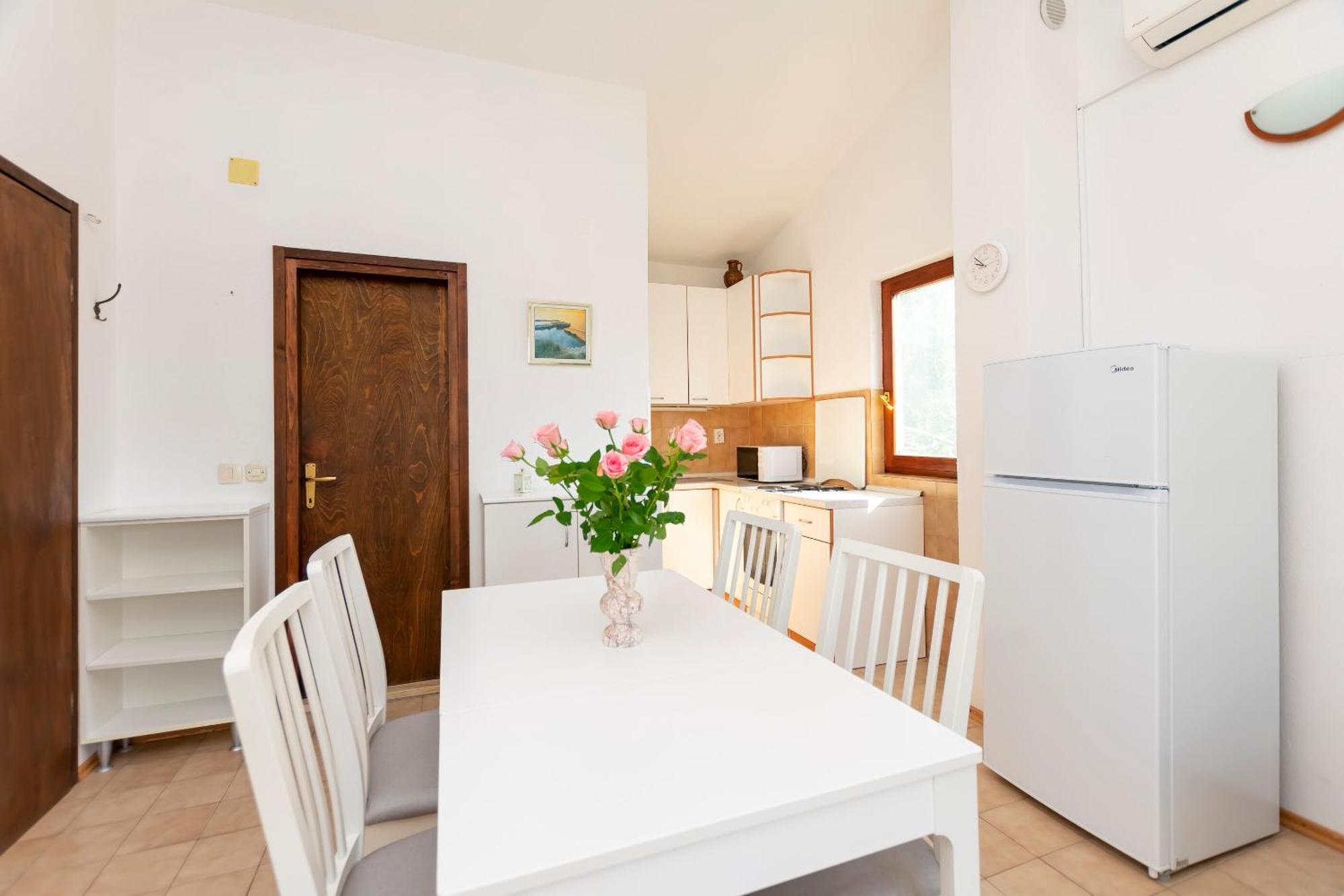 Apartments Marija Donji Okrug  Extérieur photo