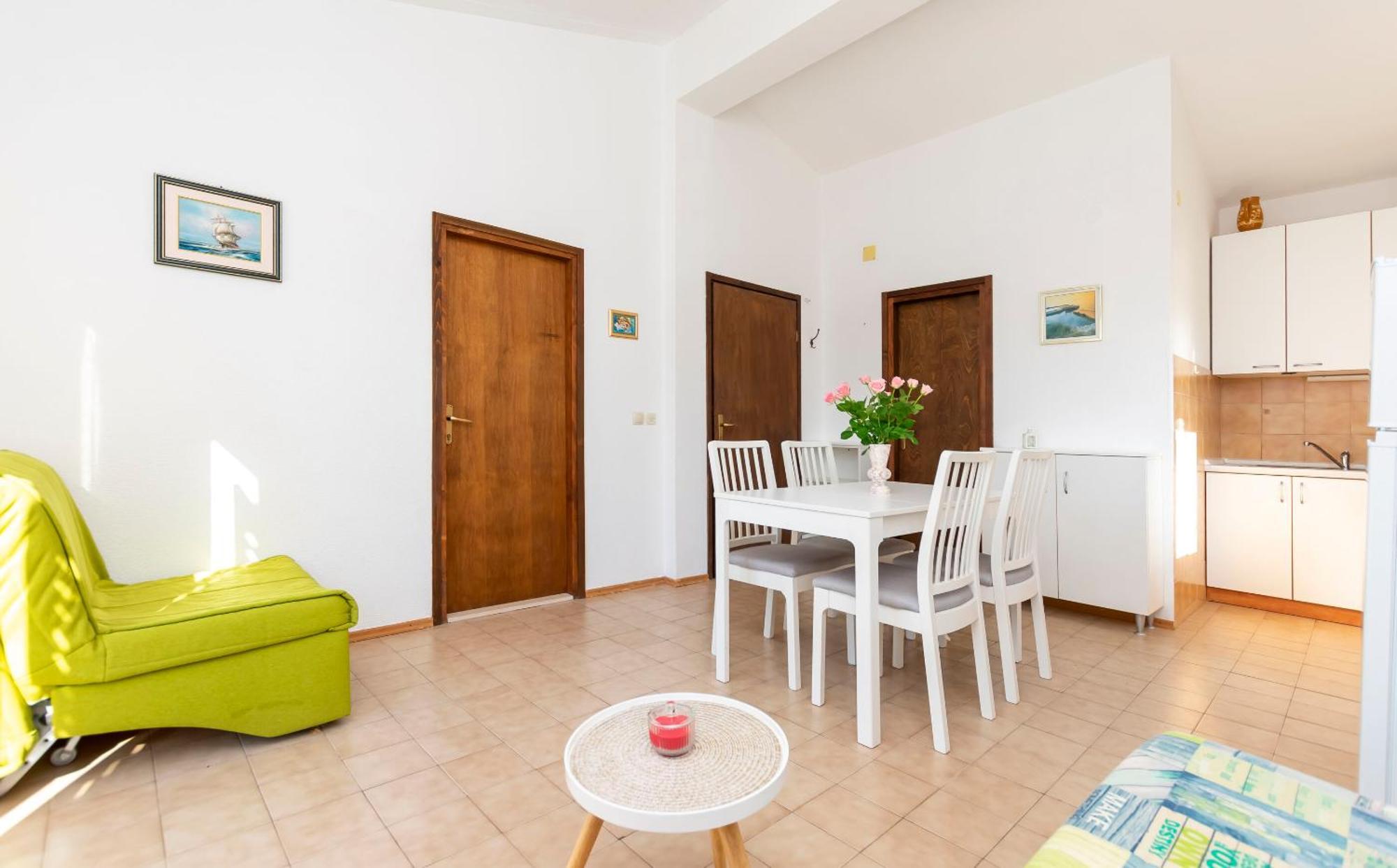 Apartments Marija Donji Okrug  Extérieur photo