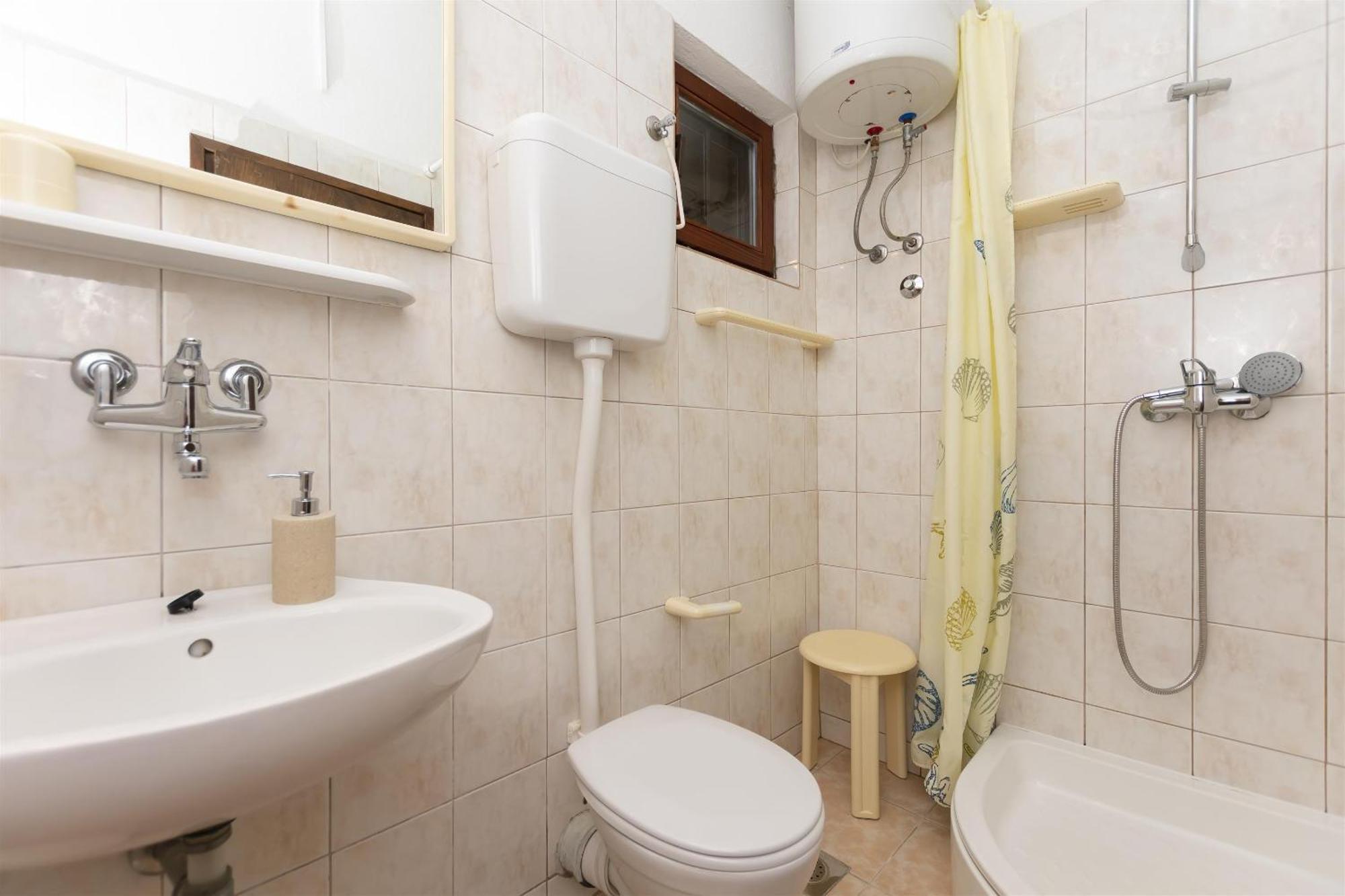Apartments Marija Donji Okrug  Extérieur photo